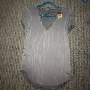 American Eagle lace up tee
